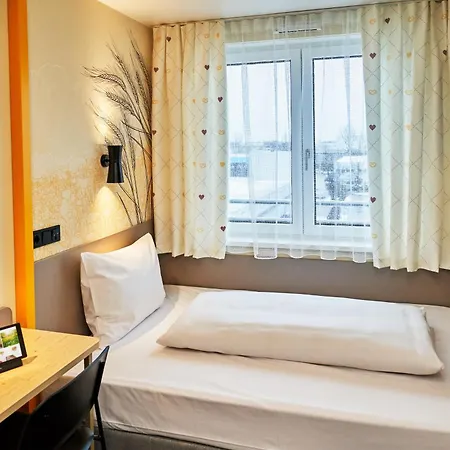 Hotel Mcdreams München-airport 2*