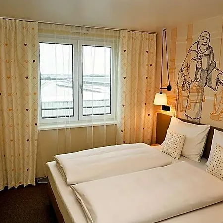 Mcdreams Muenchen-nord Hotel 2*
